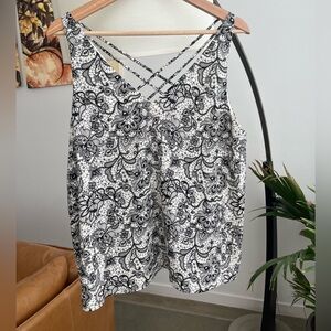 Express Lace Patterned Tank / Cami